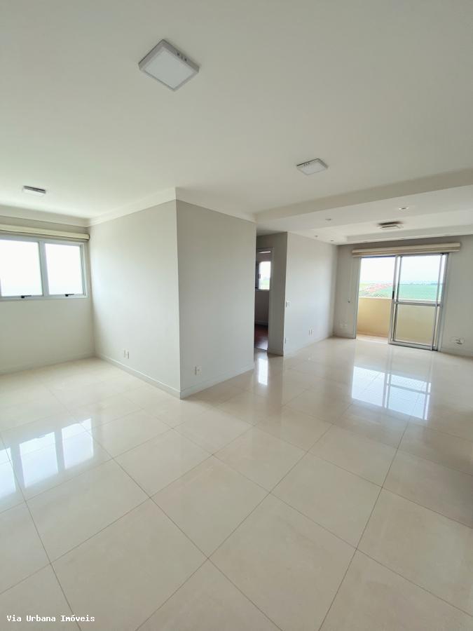 Apartamento à venda com 3 quartos, 127m² - Foto 1