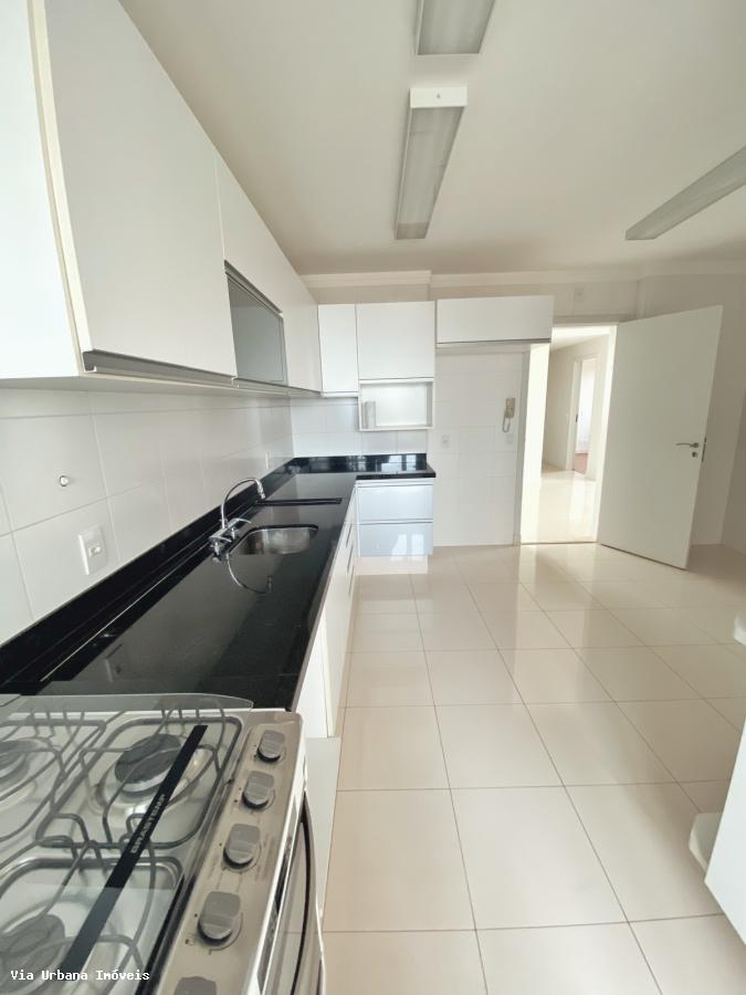 Apartamento à venda com 3 quartos, 127m² - Foto 6