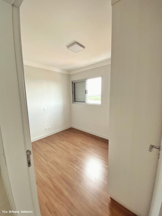 Apartamento à venda com 3 quartos, 127m² - Foto 9