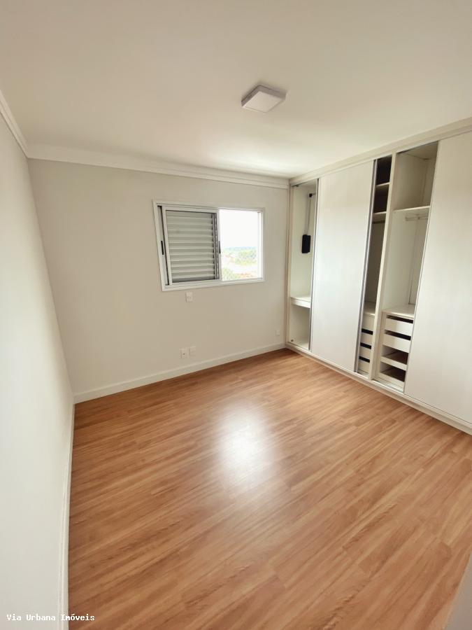 Apartamento à venda com 3 quartos, 127m² - Foto 11