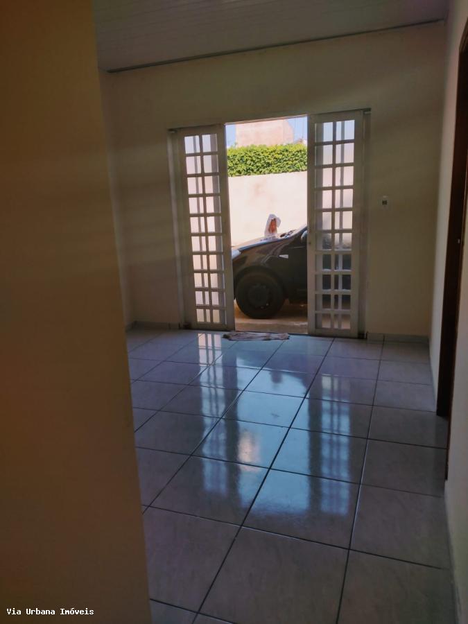 Casa à venda com 3 quartos, 198m² - Foto 5