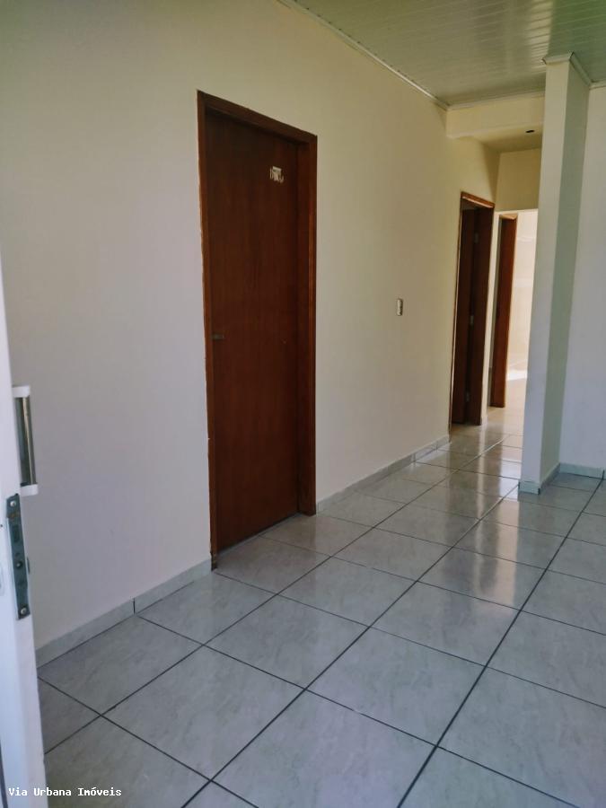 Casa à venda com 3 quartos, 198m² - Foto 6