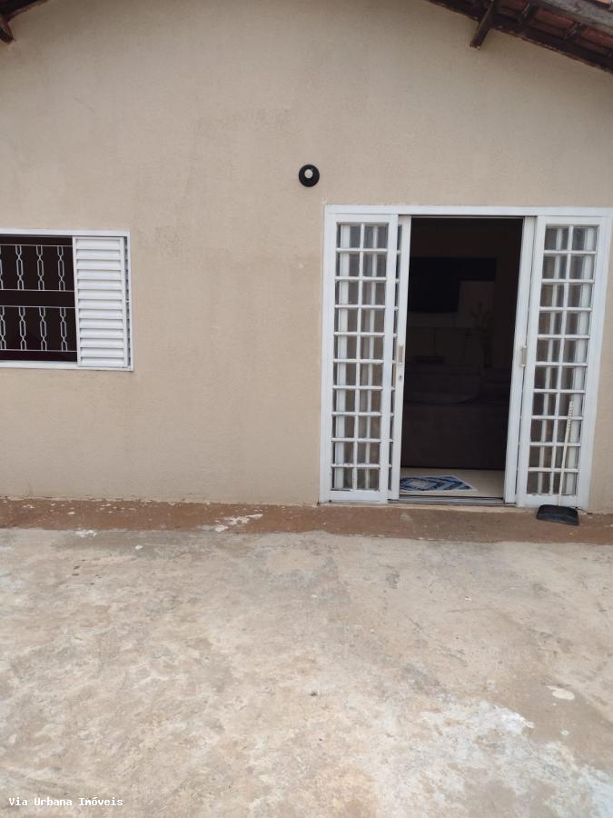 Casa à venda com 3 quartos, 198m² - Foto 10