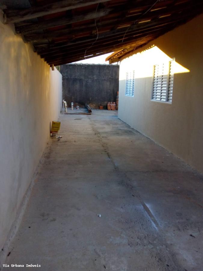 Casa à venda com 3 quartos, 198m² - Foto 12