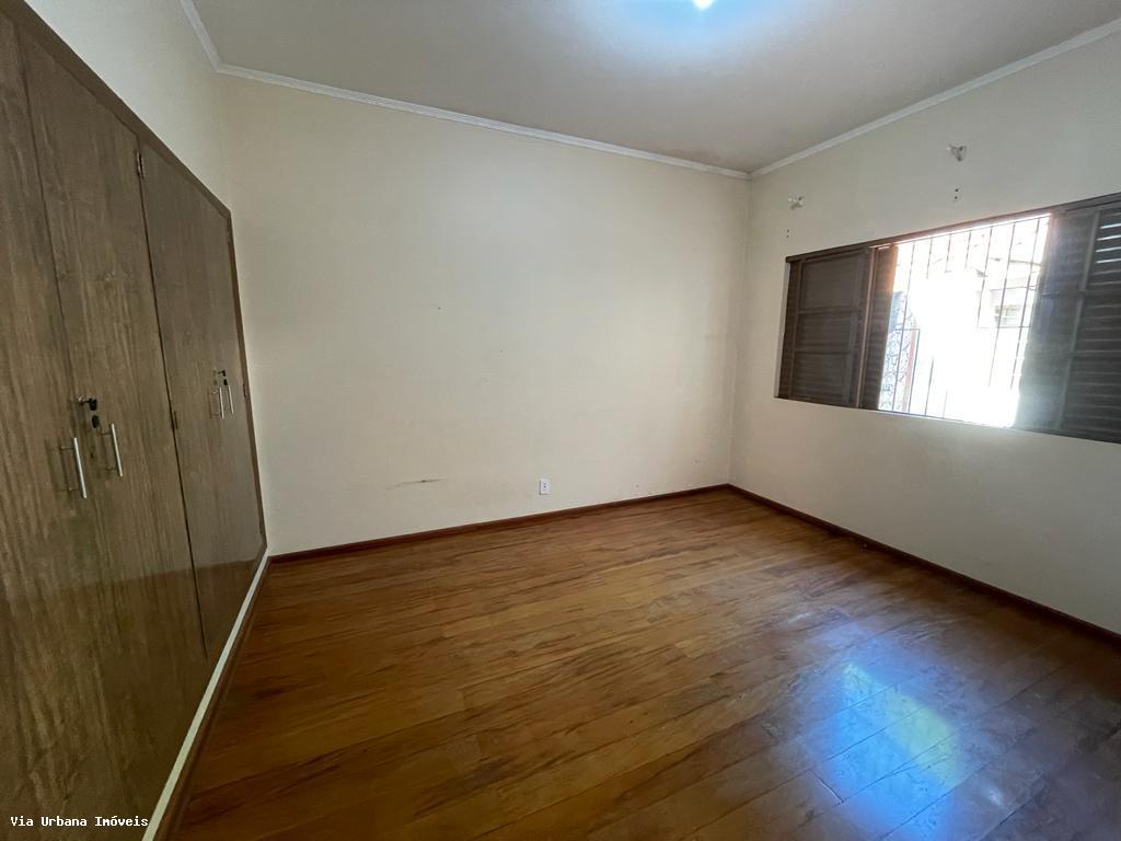 Casa à venda com 3 quartos - Foto 5