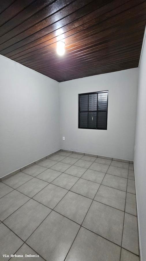 Casa à venda com 4 quartos, 200m² - Foto 6