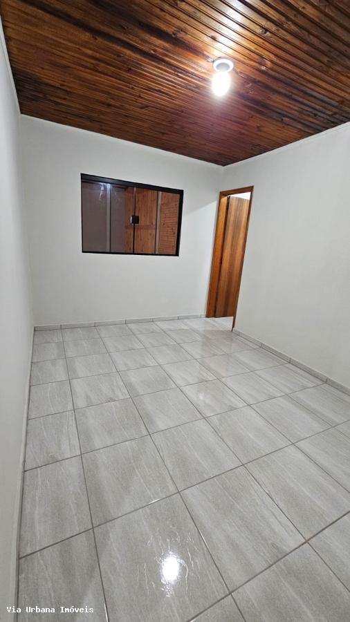 Casa à venda com 4 quartos, 200m² - Foto 16