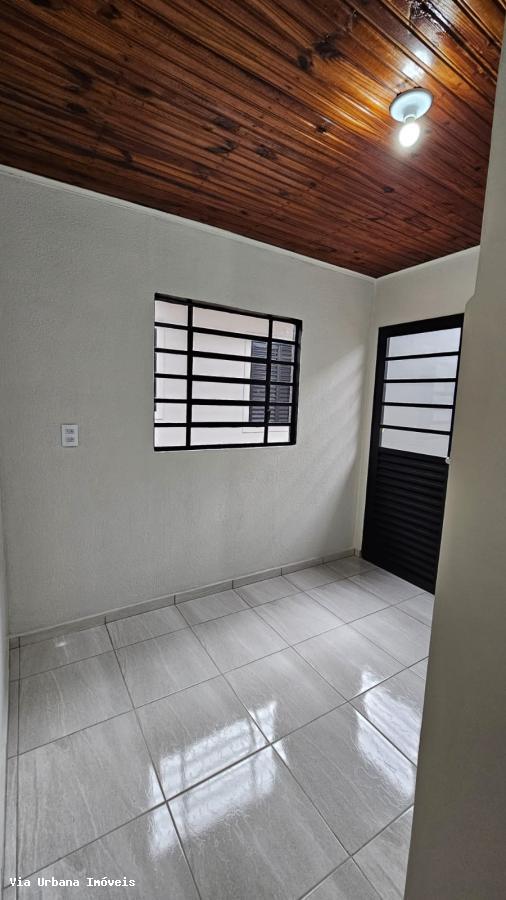 Casa à venda com 4 quartos, 200m² - Foto 19