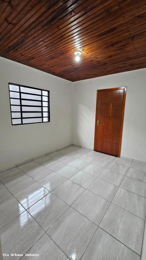 Casa à venda com 4 quartos, 200m² - Foto 21