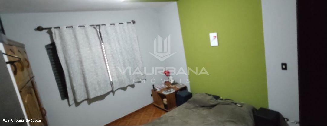 Casa à venda com 3 quartos, 158m² - Foto 12