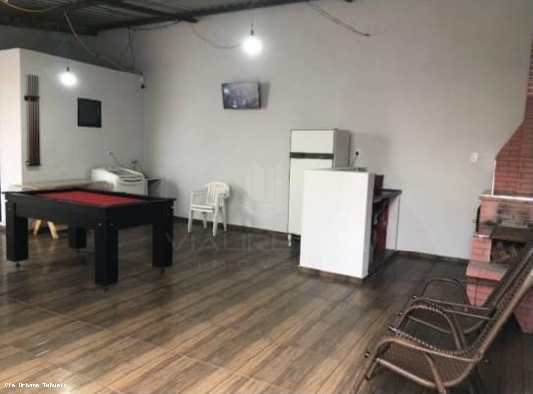 Casa à venda com 2 quartos, 160m² - Foto 3