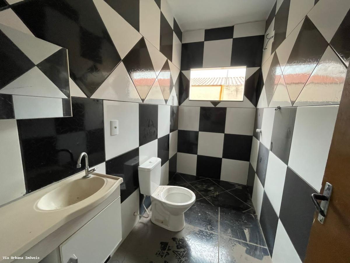 Casa à venda com 3 quartos, 300m² - Foto 5