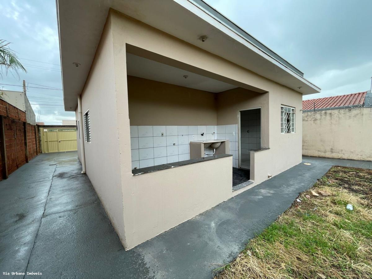 Casa à venda com 3 quartos, 300m² - Foto 11