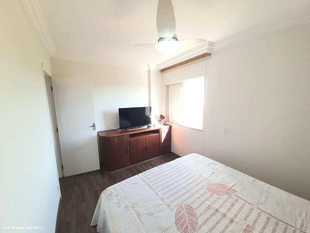 Apartamento à venda com 2 quartos, 63m² - Foto 10