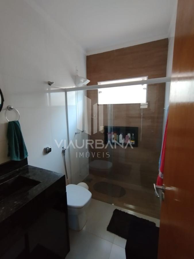 Casa à venda com 2 quartos, 250m² - Foto 8