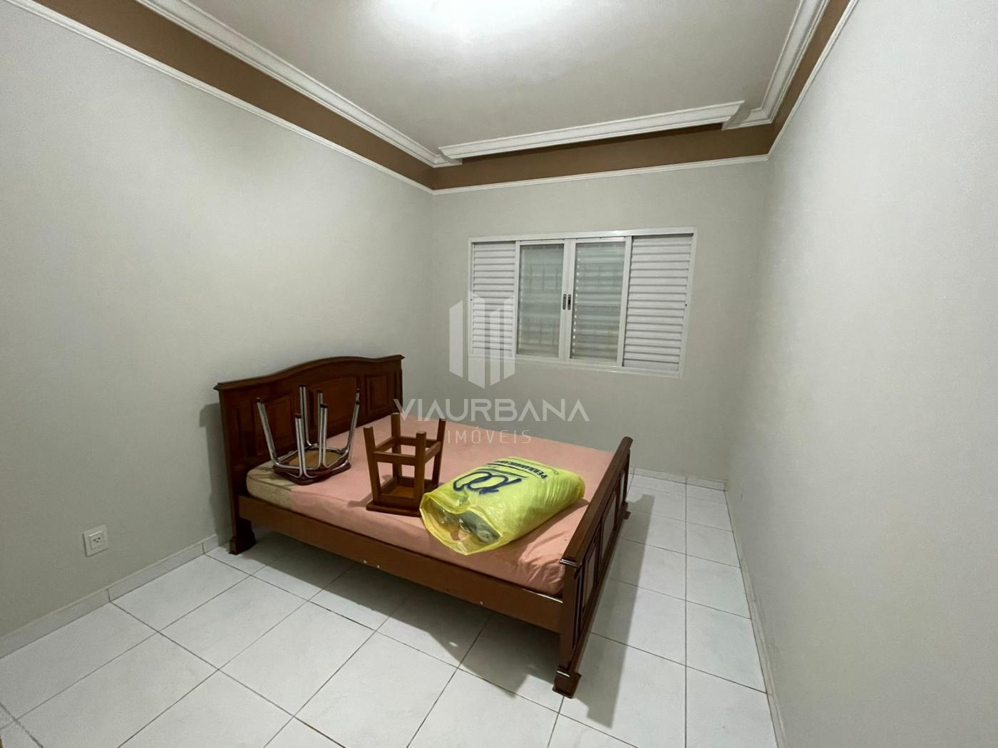 Casa à venda com 3 quartos, 360m² - Foto 8