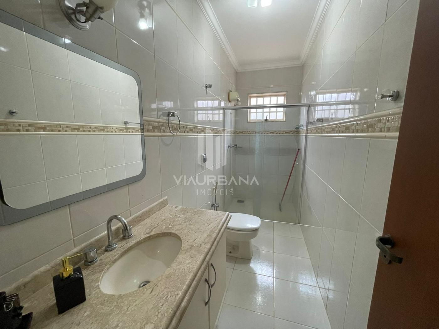 Casa à venda com 3 quartos, 360m² - Foto 7