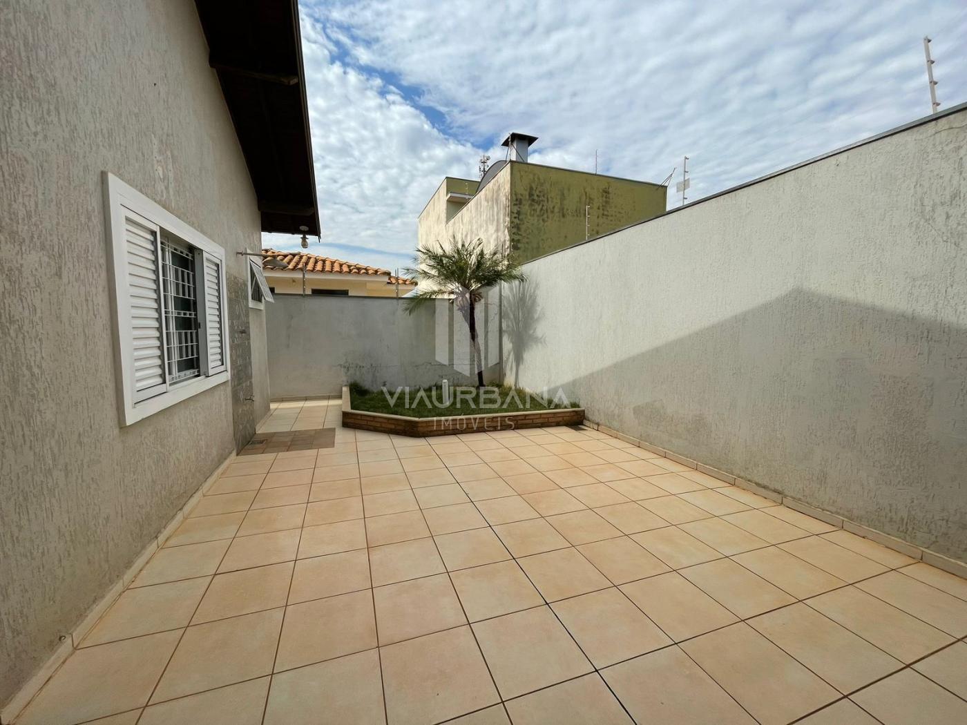 Casa à venda com 3 quartos, 360m² - Foto 16