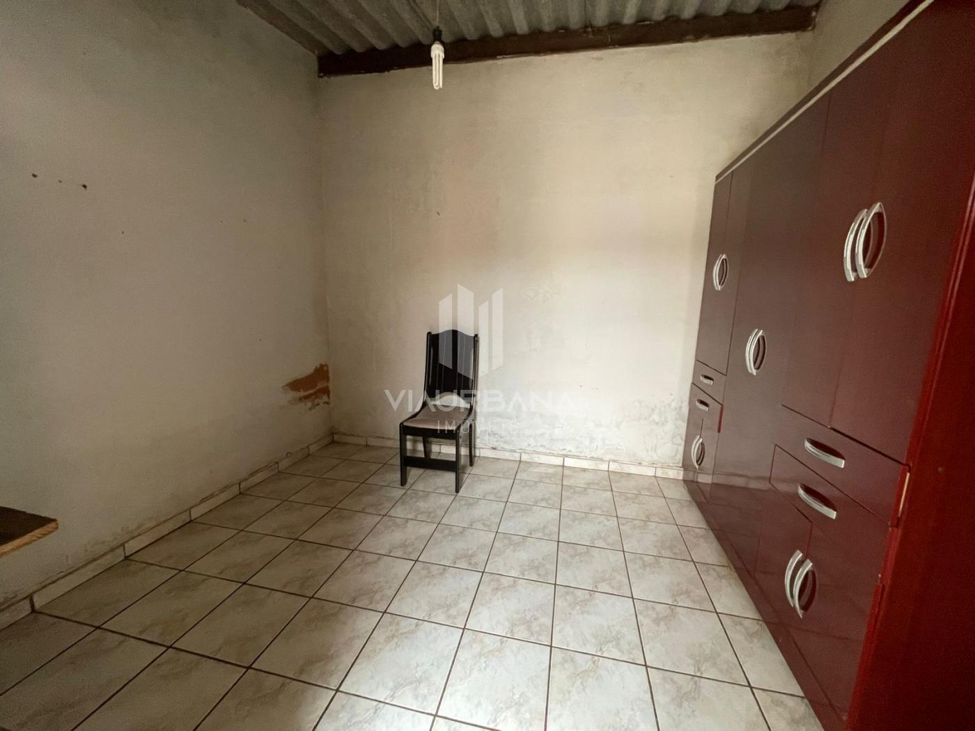 Casa à venda com 2 quartos, 200m² - Foto 8