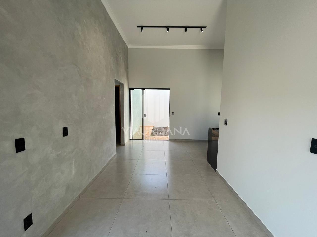 Casa à venda com 2 quartos, 135m² - Foto 2