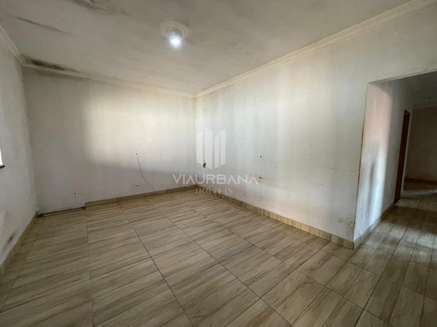 Casa à venda com 3 quartos, 320m² - Foto 4