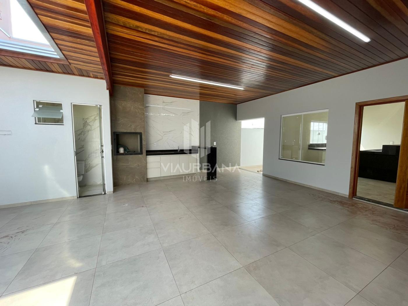 Casa à venda com 2 quartos, 175m² - Foto 2