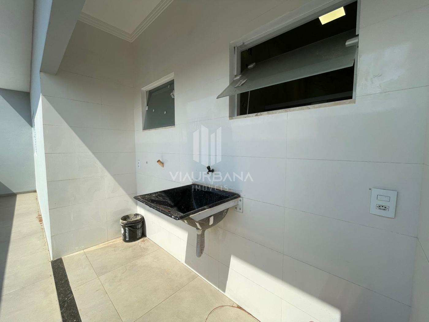 Casa à venda com 2 quartos, 175m² - Foto 5