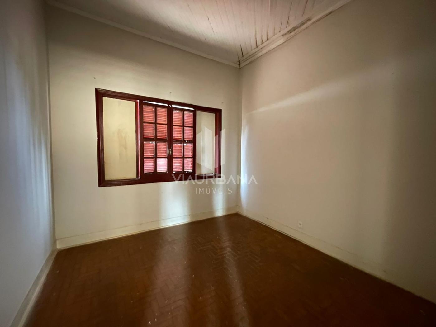 Casa à venda com 3 quartos, 680m² - Foto 5