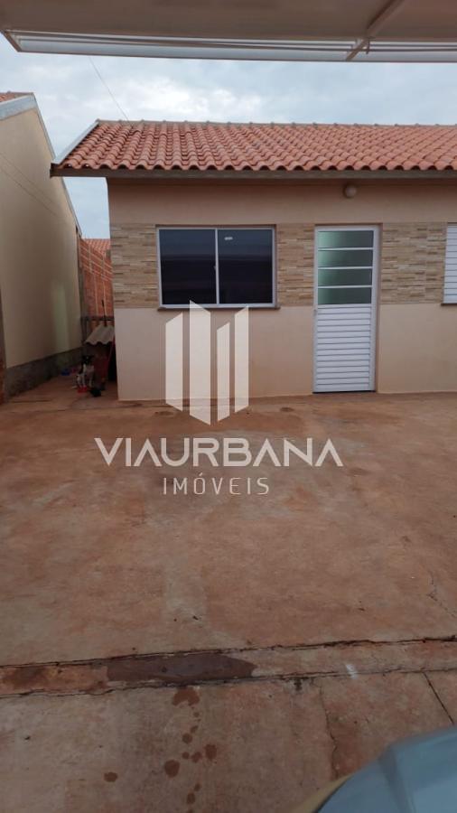 Casa à venda com 2 quartos, 160m² - Foto 1