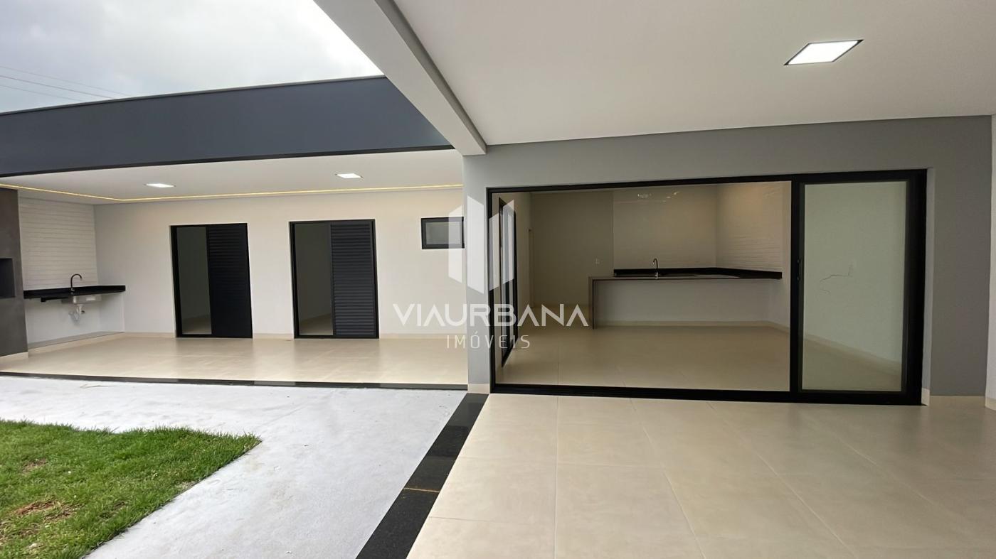 Casa à venda com 2 quartos, 164m² - Foto 1