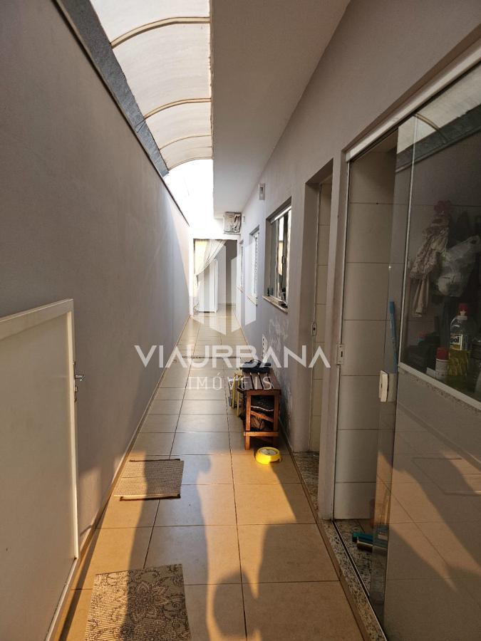 Casa à venda com 3 quartos, 275m² - Foto 12