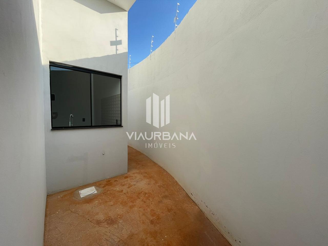 Casa à venda com 2 quartos, 135m² - Foto 2