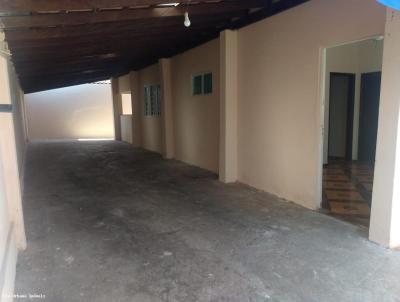 Casa para Locação, em Pederneiras, bairro Marajoara, 3 dormitórios, 1 banheiro, 3 vagas